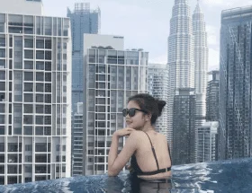 infinity-swimming-pool-in-kuala-lumpur-rooftop-pool-kl