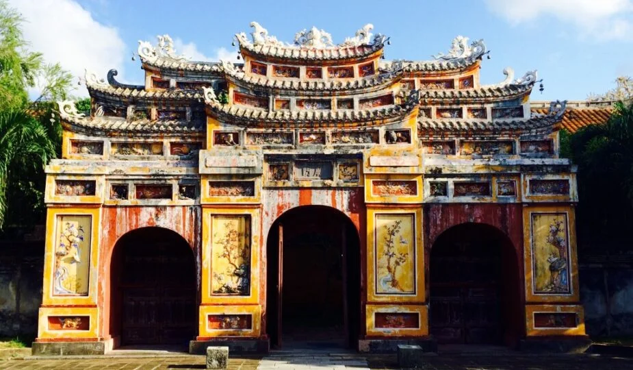 Travel-to-Hue