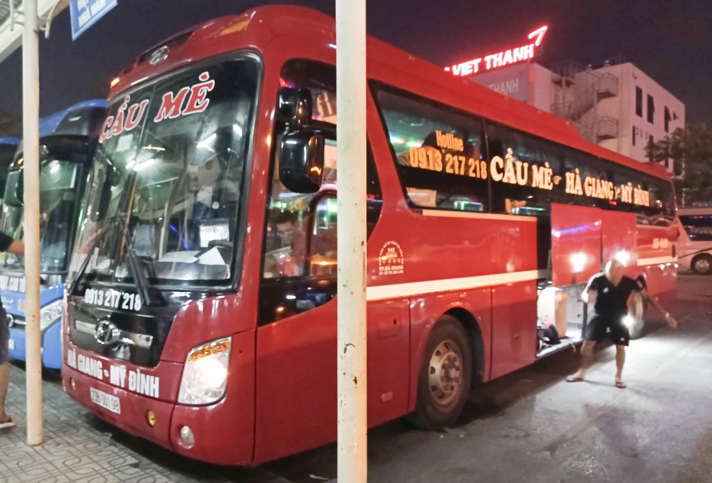 bus-from-hanoi-to-ha-giang