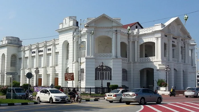 ipoh-Town-Hall-interesting-places-in-ipoh