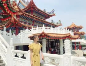 thean-hou-temple-parking-inside-history-entrance-fee-how-to-get-there-from-kl-sentral-photography-by-train-chinese-new-year-dress-code-opening-hours-fortune-telling-kl-travel-blog-guide-things-to-do- di -chuyen-tu-san-bay-kuala-lumpur-den-trung-tam