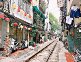 hanoi-train-street-schedule-open-close-accident-time-location-history