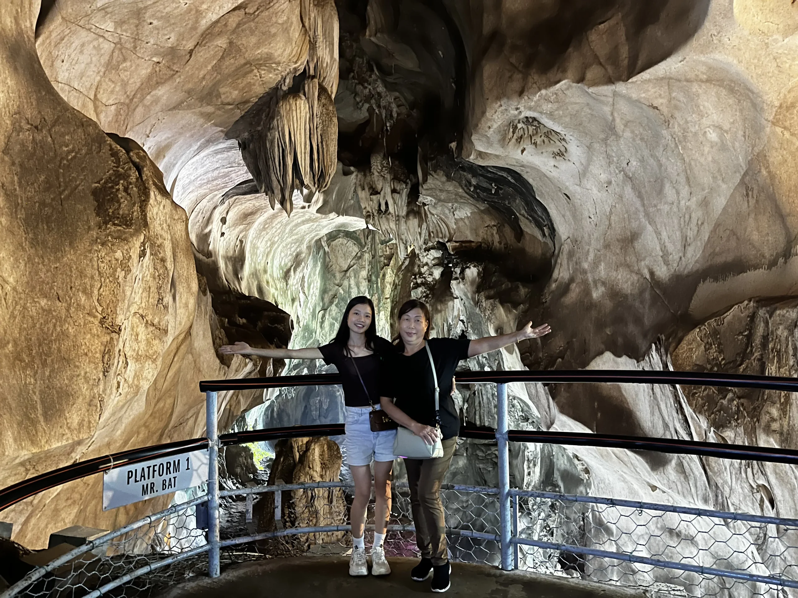 gua-tempurung-review-activities-photo-ticket-price-cave-tempurung-ipoh-perak