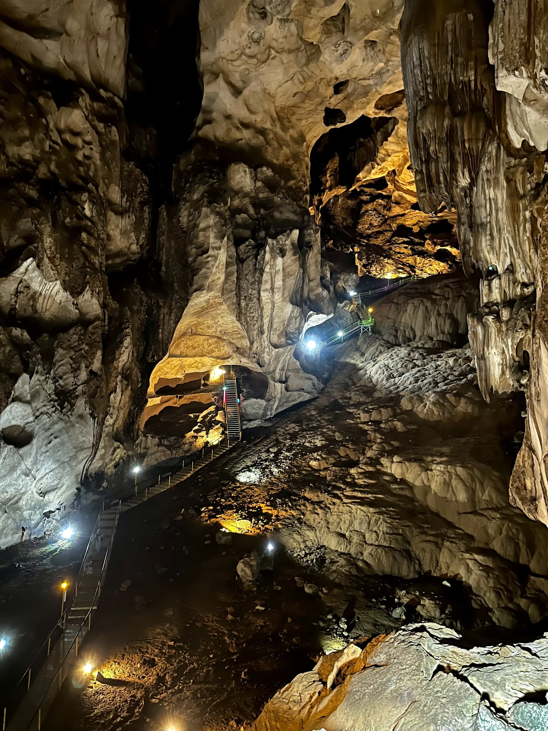 gua-tempurung-review-activities-photo-ticket-price-cave-tempurung-ipoh-perak